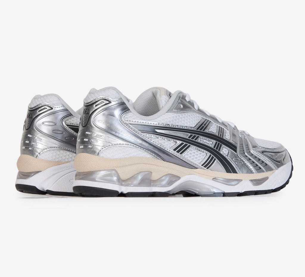 Sneaker running rétro argent - vue arrière