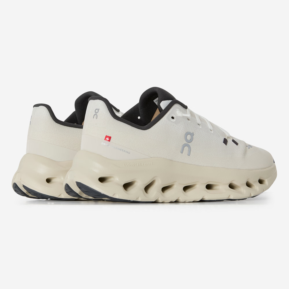 On Running Cloudtilt — Blanc/Beige