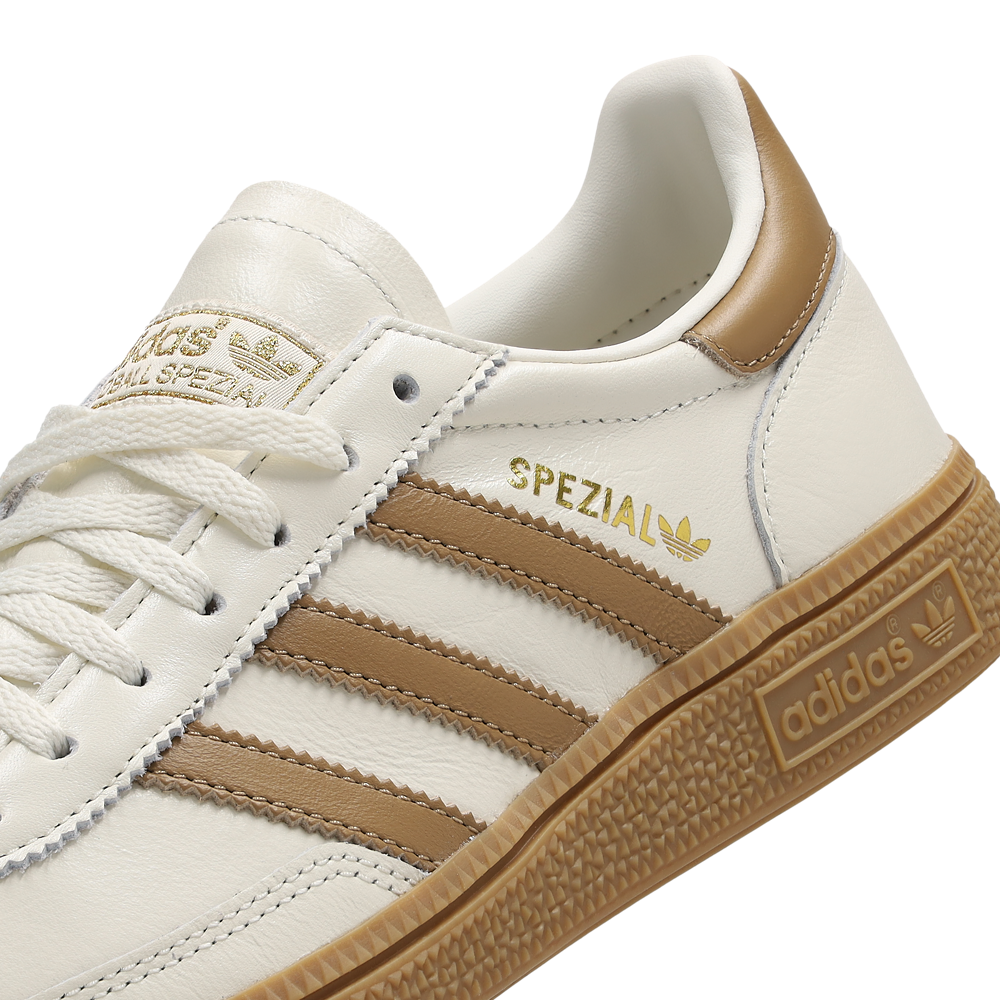 AD Handball Spezial - blanc et marron