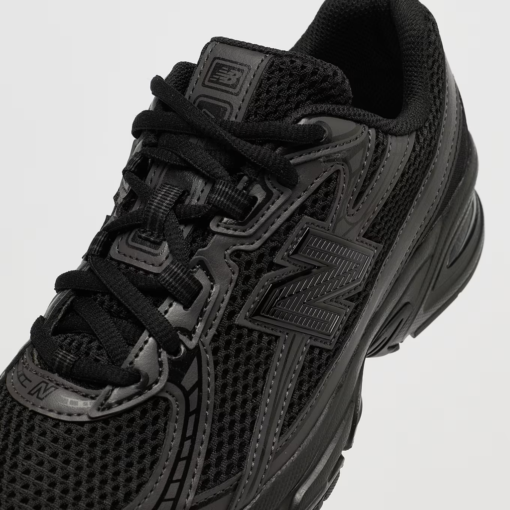 NB 740 (GS) - noir